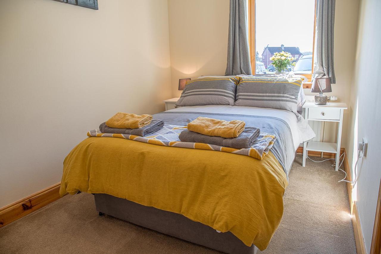 Caledonian 2 Bedroom Free Parking Inverness Dış mekan fotoğraf
