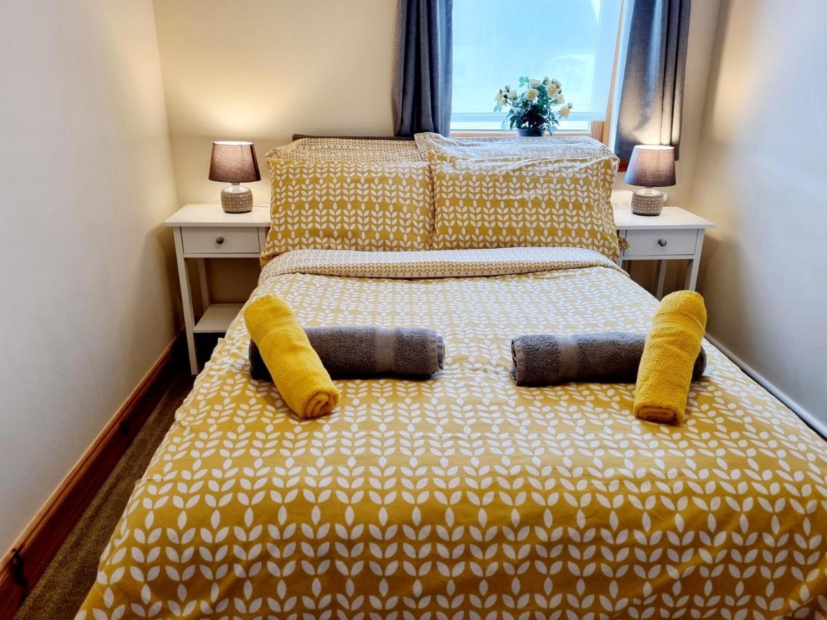 Caledonian 2 Bedroom Free Parking Inverness Dış mekan fotoğraf